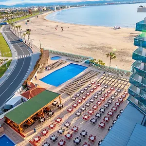 Hotel Golden Donaire